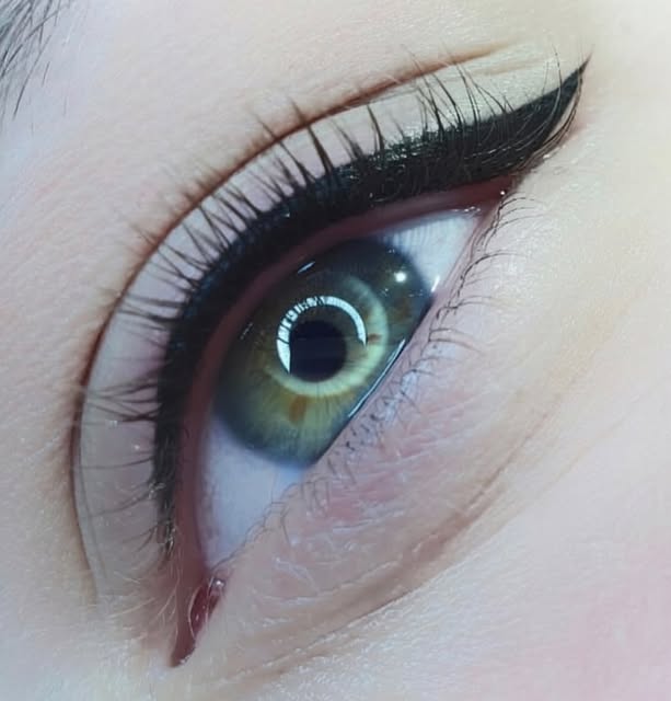 Lash-line enhancement Work 7