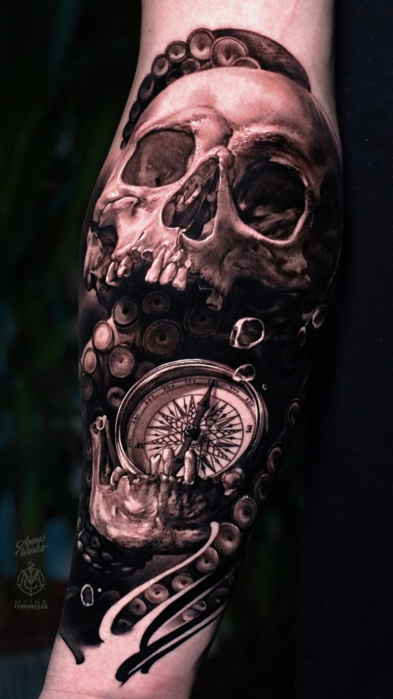 Чёрно-серый реализм Tattoo - Работа 63