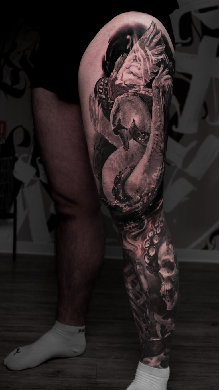 Чёрно-серый реализм Tattoo - Работа 46