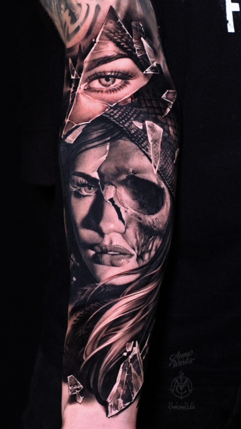 Чёрно-серый реализм Tattoo - Работа 31