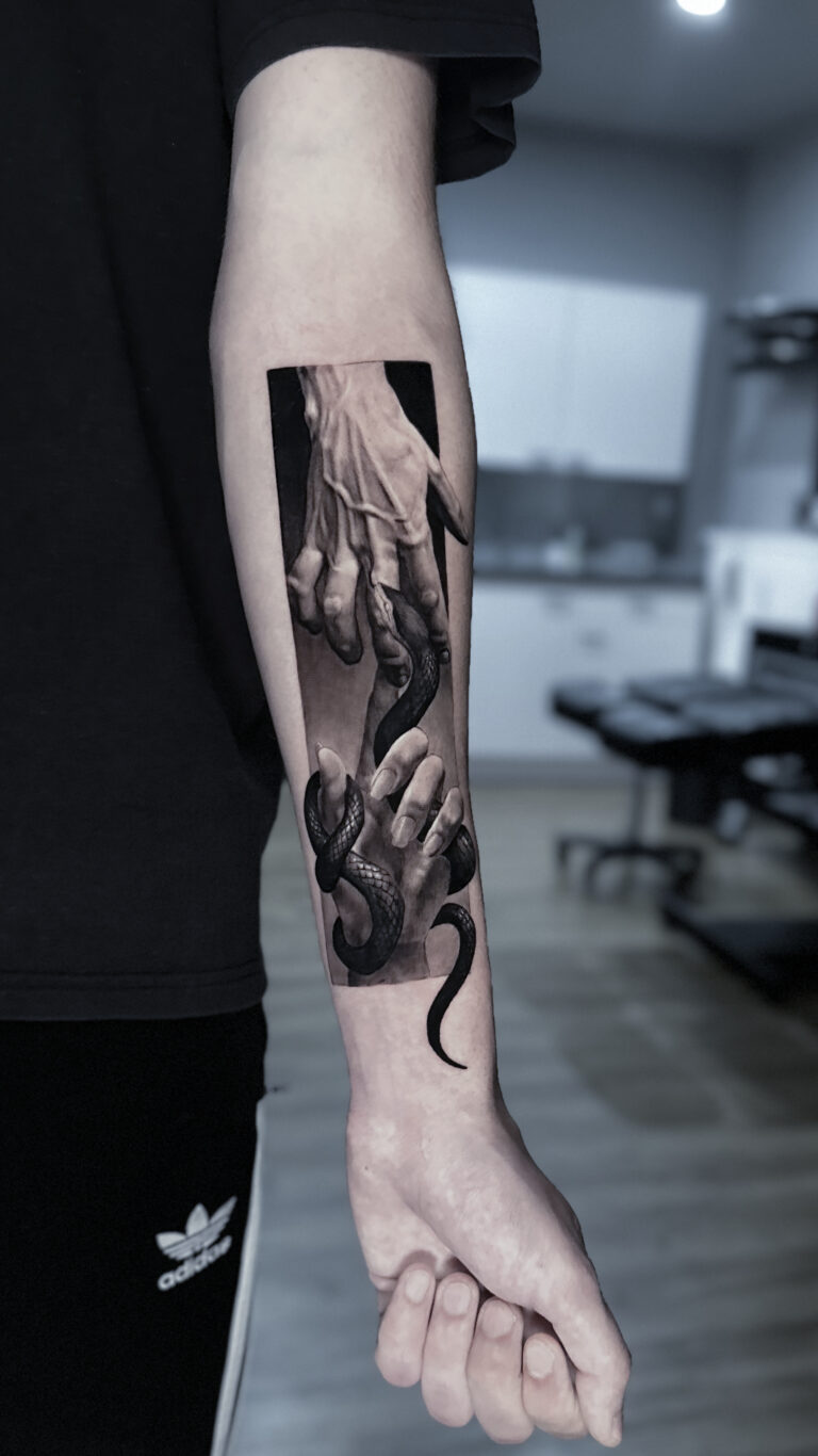 Чёрно-серый реализм Tattoo - Работа 10